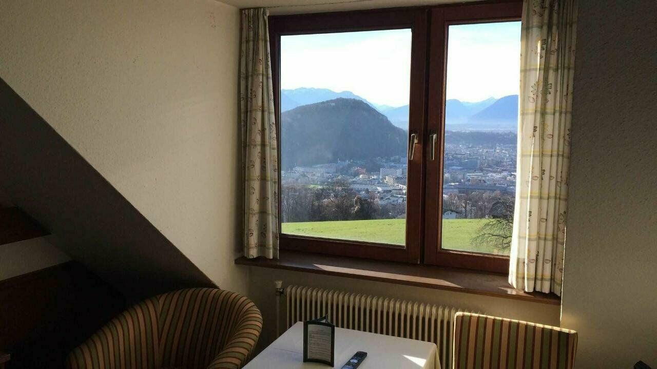 Hotel Schone Aussicht Salzburg Phòng bức ảnh